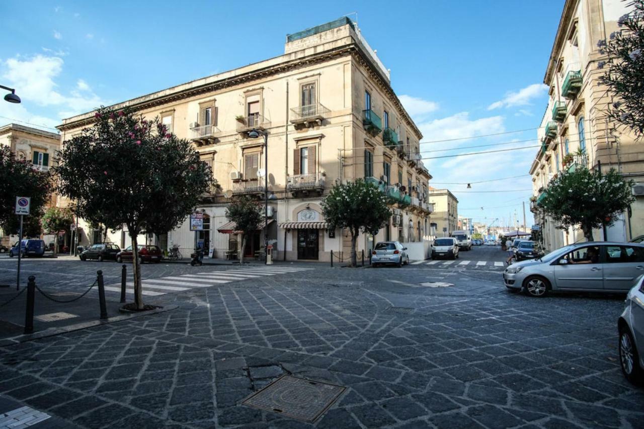 Apartment Two Steps Ortygia Syrakus